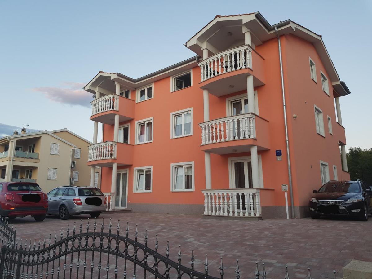 Apartmani Vrdoljak Malinska Exterior foto