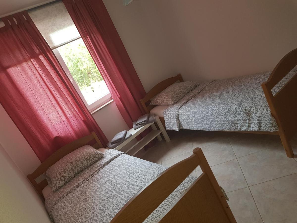 Apartmani Vrdoljak Malinska Exterior foto